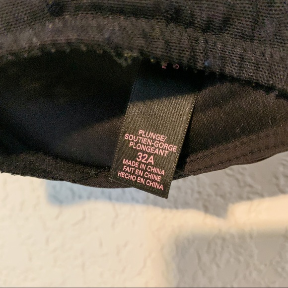 VS Racer Back Bra - Picture 4 of 4